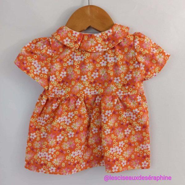 Robe orange motif floral