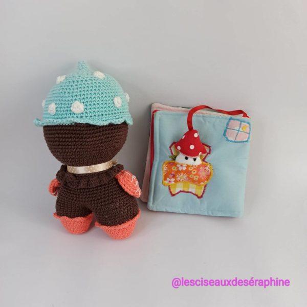 Livre doudou crochet