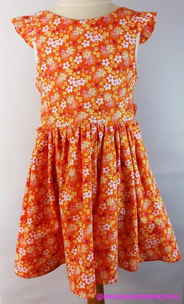 Robe orange motif floral