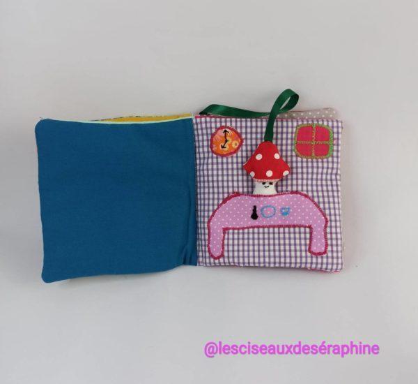 Livre doudou crochet