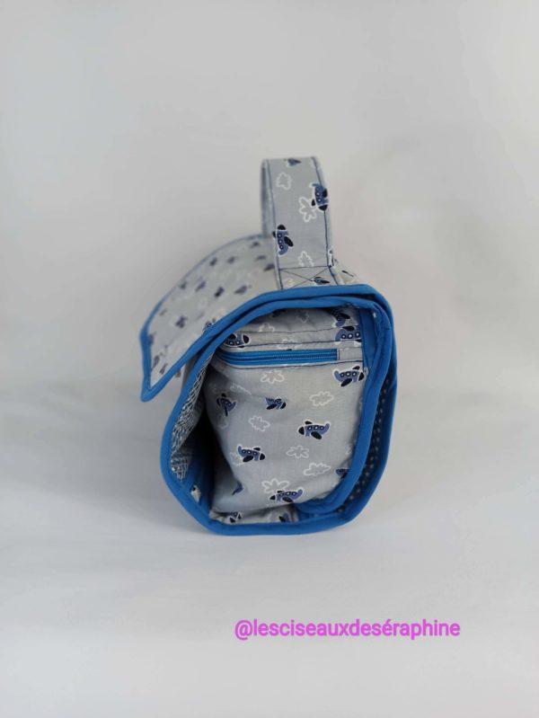 Trousse de toilette motif avion